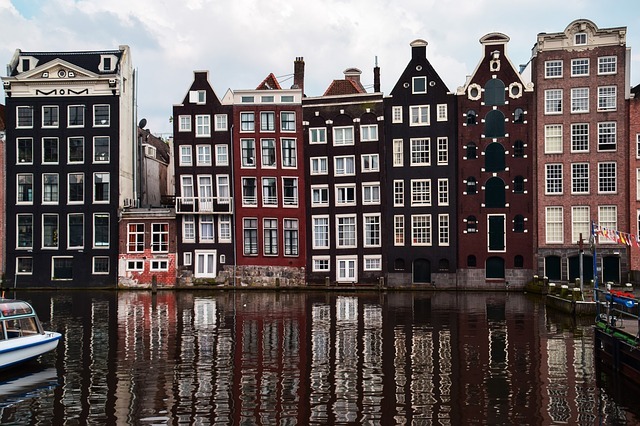 klussen in amsterdam